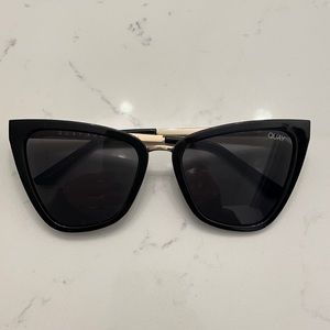 Quay Australia Sunglasses - Reina style